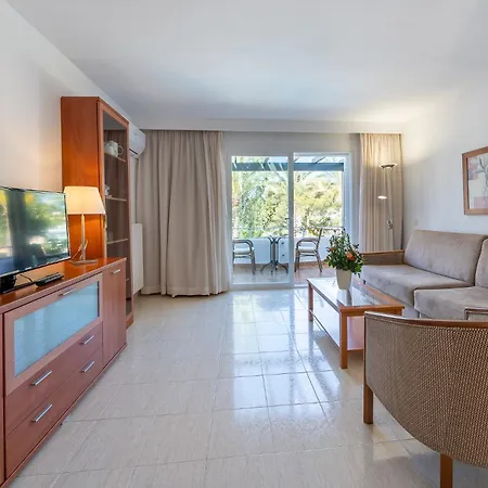 Tilos Aparthotel