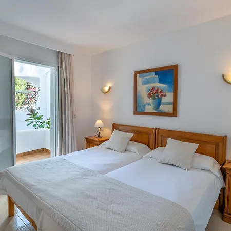 Aparthotel Tilos *