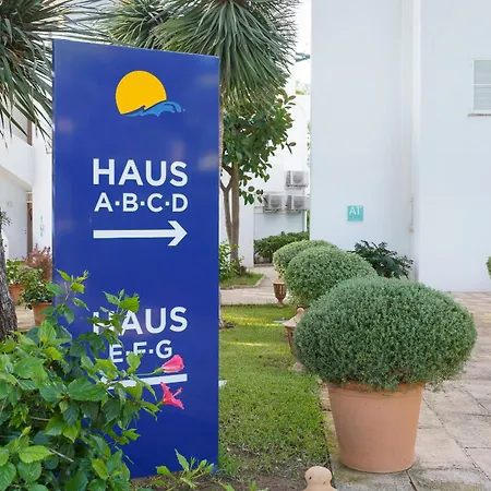 Tilos 公寓式酒店